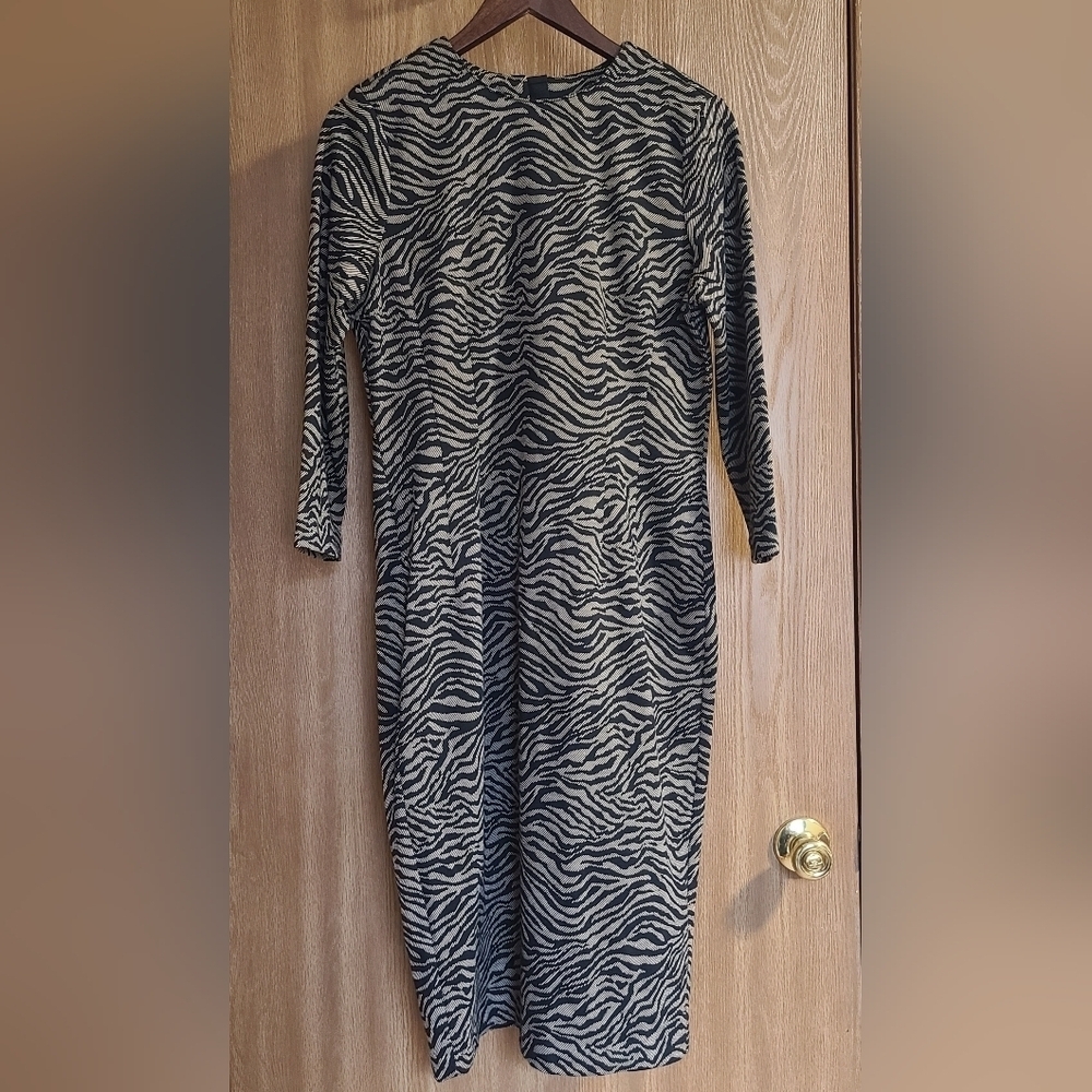 Elie Tahari Zebra Print Midi Dress